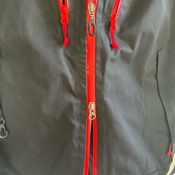 Ski Jacket - Picture 4 of 10